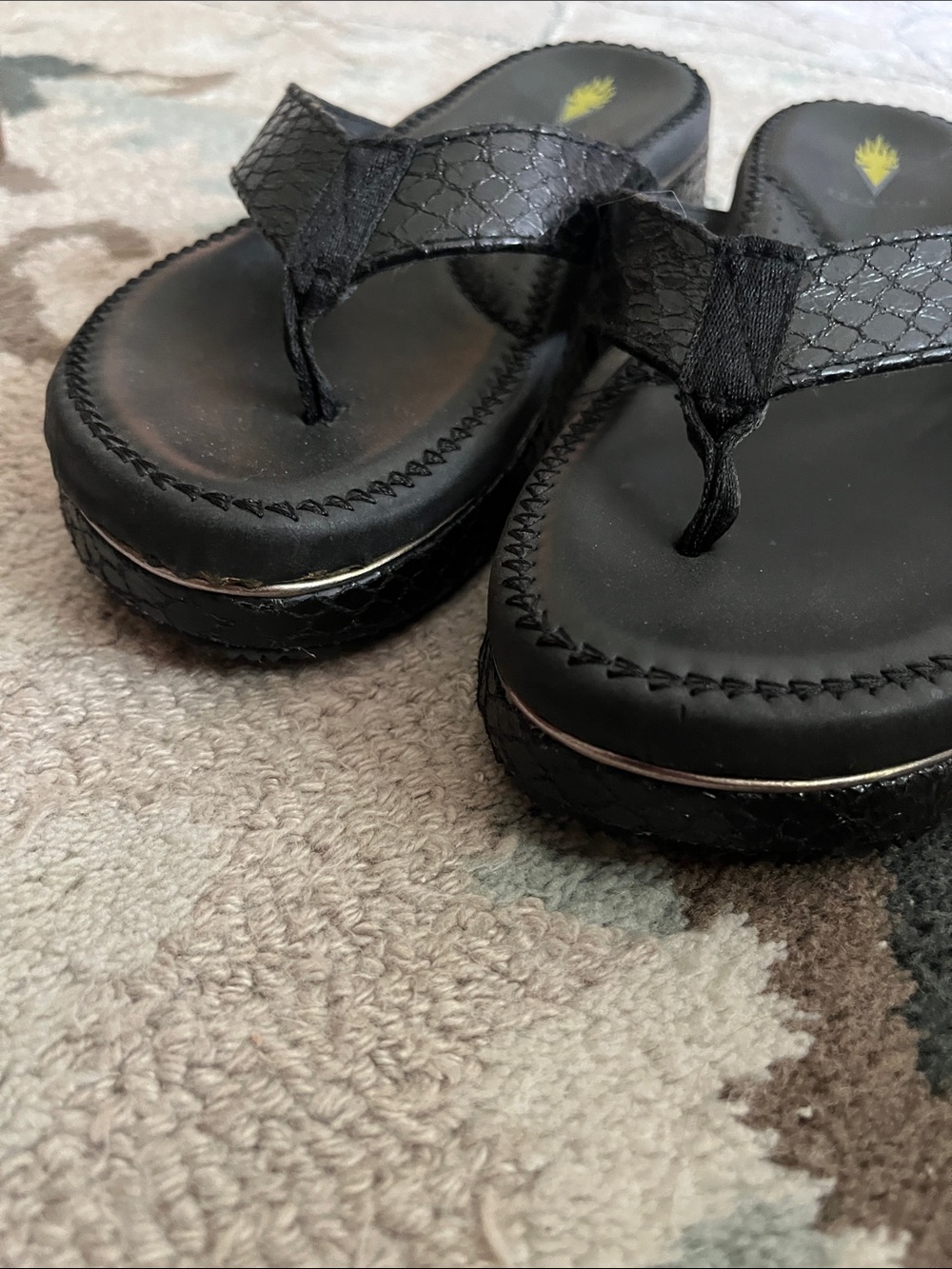 Volatile Black Textured Thong Sandals with Yellow Logo Accent - Picture 4 of 5